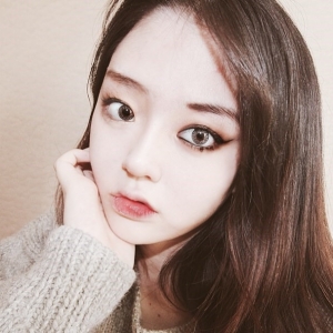 #ױ#  F(x) red light