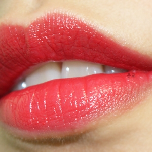  KISSKISS ɫɫ325