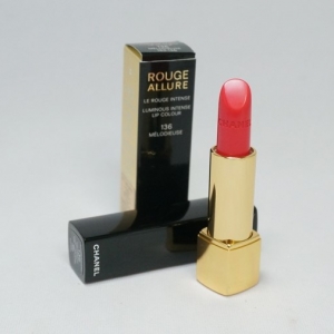CHANEL ROUGE ALLURE 136 ɫ
