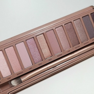 URBAN DECAY NAKED3 ɫ