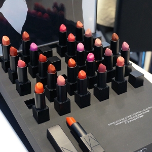 #NARS#YUNKKU ɫɫżͼ