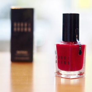 #BOBBI BROWN#ָɫһö~